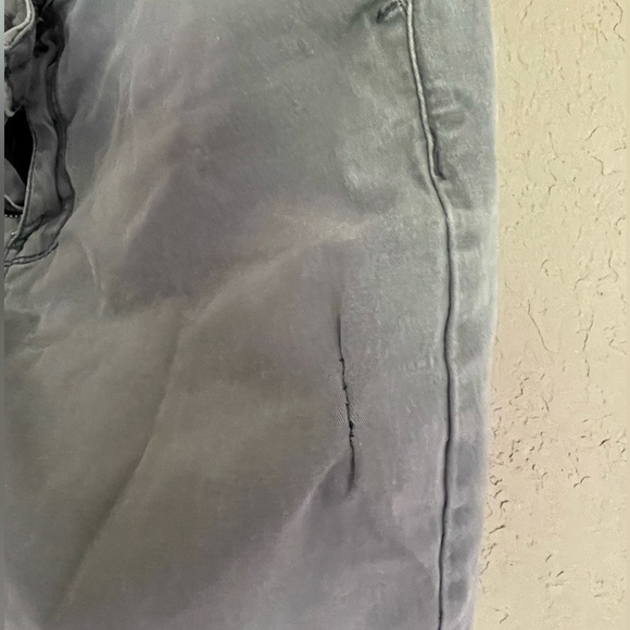 DC Men’s Pants - Picture 2 of 6